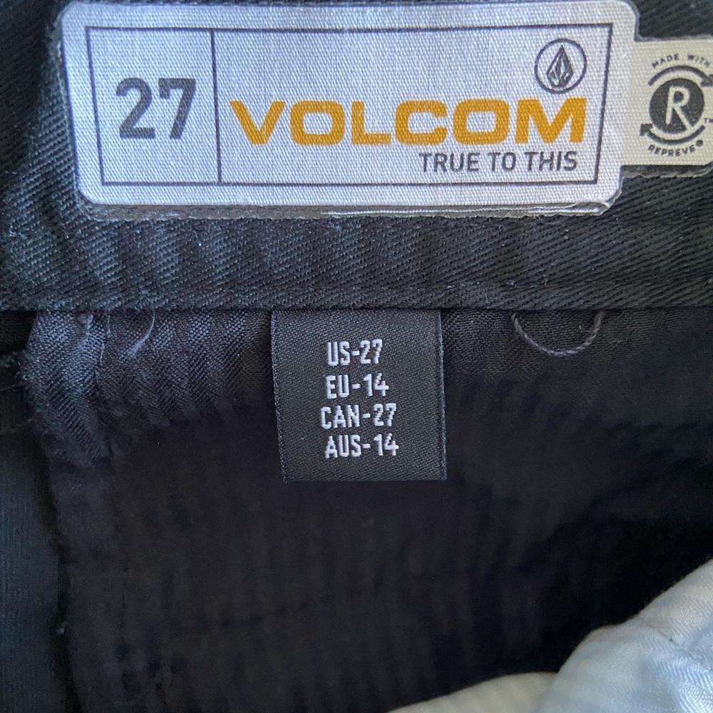 VOLCOM FRICKIN CHINO SHORTS - Picture 13 of 15